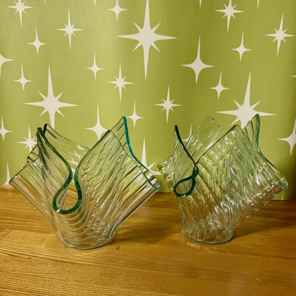 VTG Handkerchief Vase Pale Aqua Wave Texture Art Glass | Tony Serviente Signed